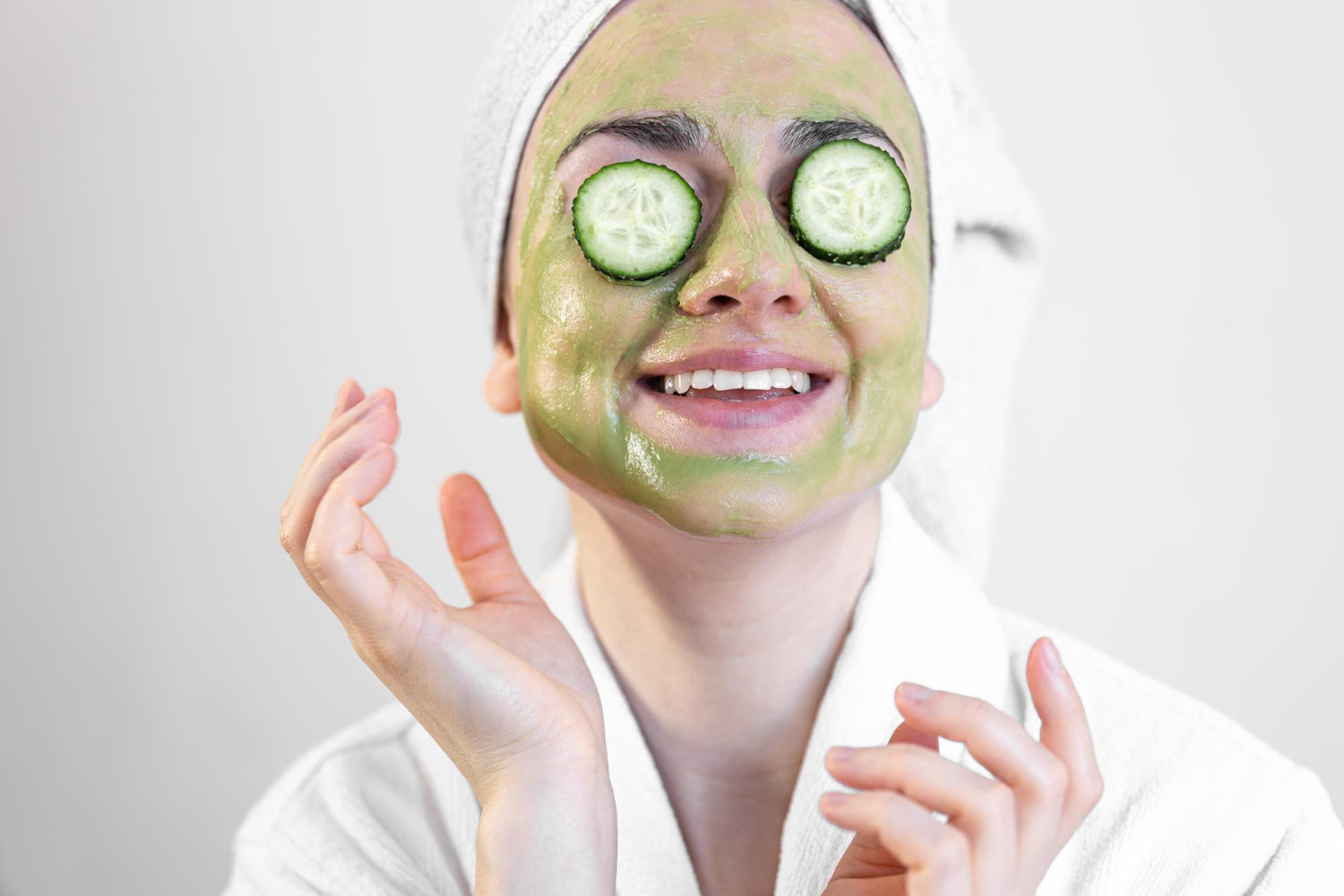 Top DIY Masks Using Aloe Vera and Natural Ingredients