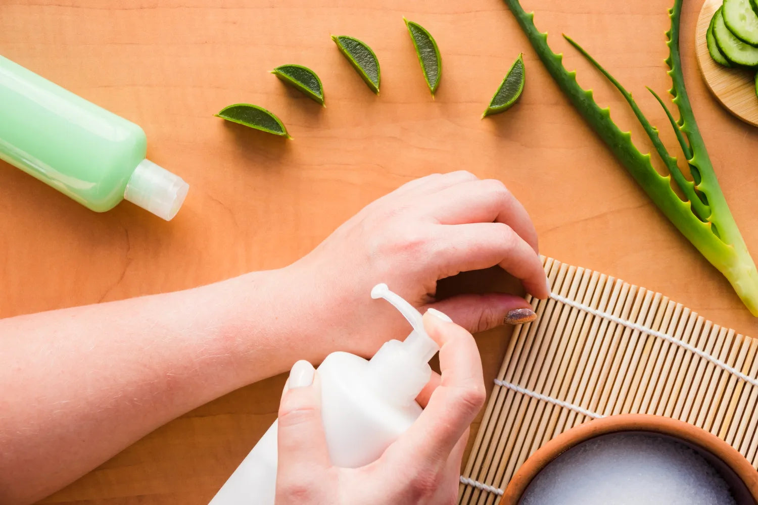How To Use Aloe Vera Gel As A Daily Moisturiser For Oily Skin?