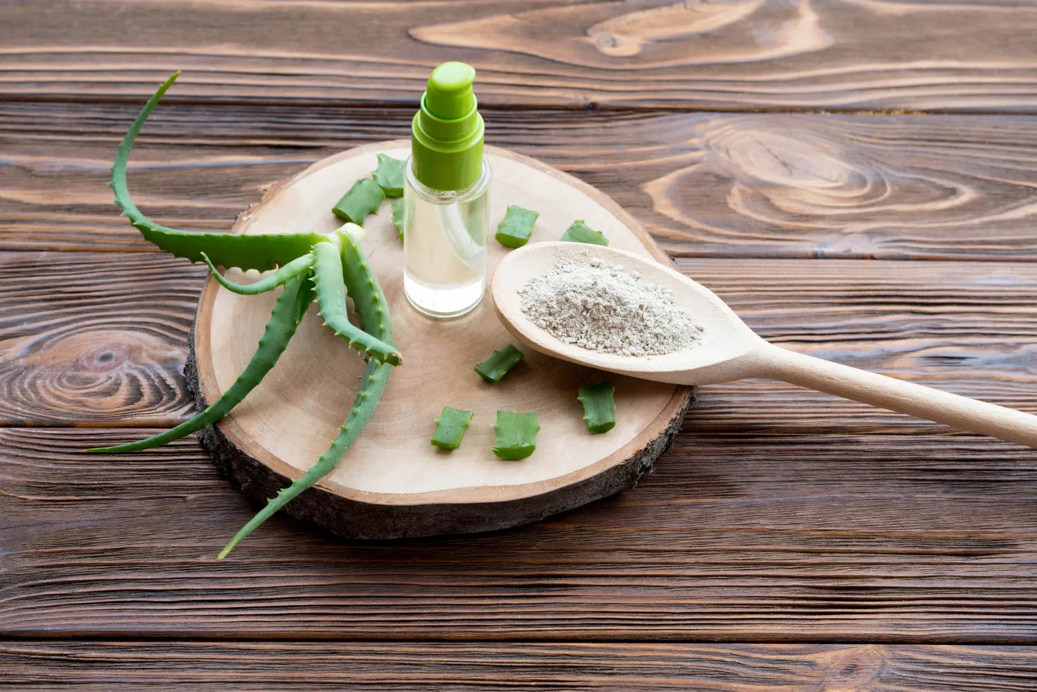 5 DIY Skincare Hacks Using Pure Aloe Vera Gel For Face You Can Try At Home