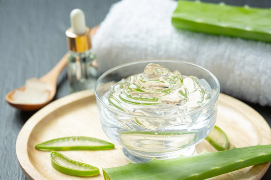 Aloe Vera Gel For Face: Daily Use Benefits & Tips